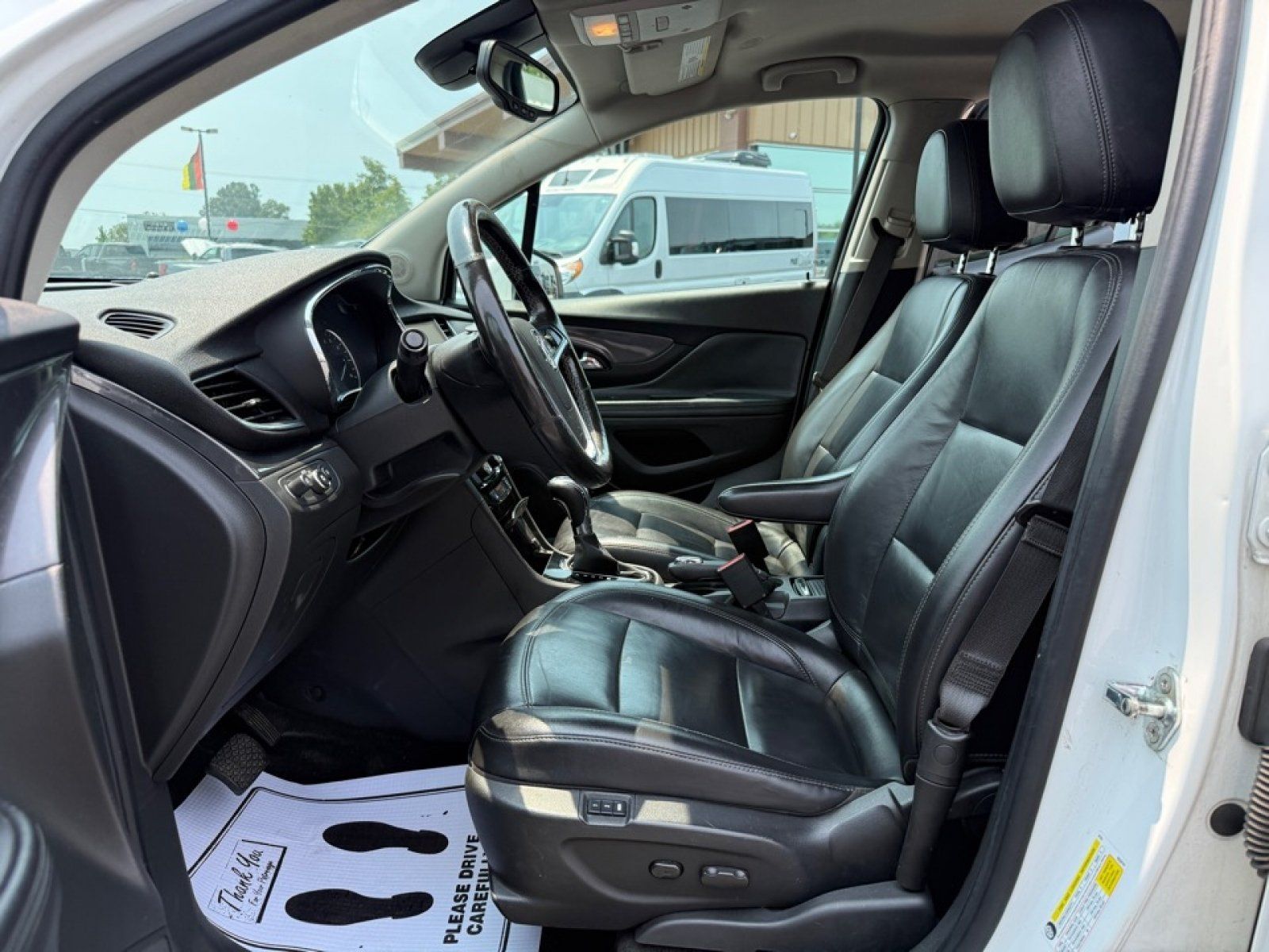 Used 2020 Buick Encore Essence FWD image 26
