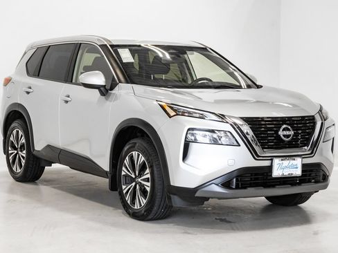 Used 2023 Nissan Rogue SV AWD/4WD image 6