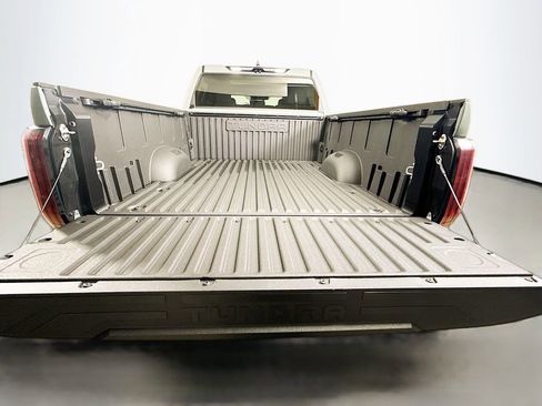 Used 2024 Toyota Tundra Limited image 27