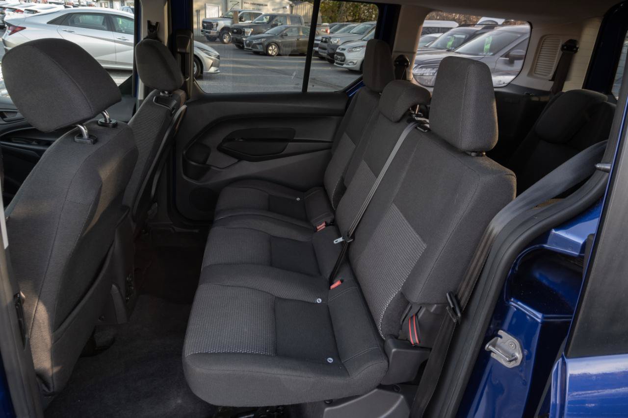 Used 2018 Ford Transit Connect XL FWD image 16