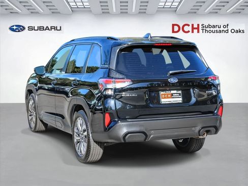 Certified 2025 Subaru Forester Touring AWD/4WD image 6
