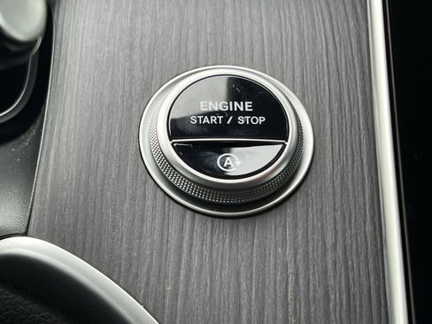 New 2026 Mercedes-Benz GLC 300 4MATIC image 37