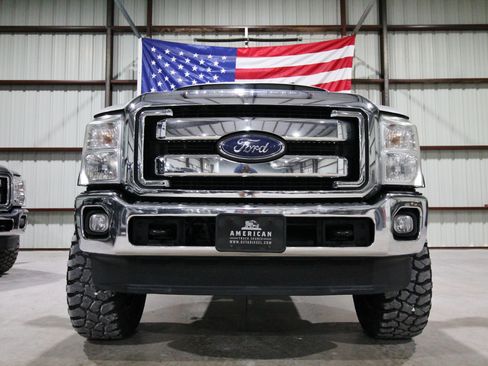 Used 2016 Ford F250 Lariat AWD/4WD image 2