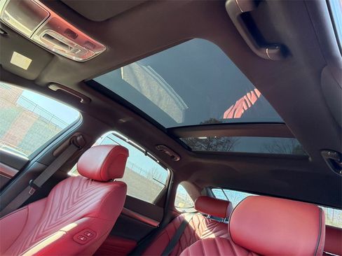 New 2026 Genesis G80 2.5T Sport Prestige image 32