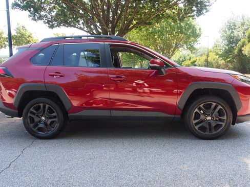 Used 2022 Toyota RAV4 Adventure w/ Convenience Package AWD/4WD image 8