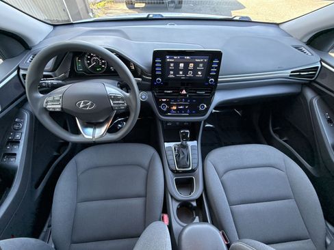Used 2020 Hyundai Ioniq Blue image 23