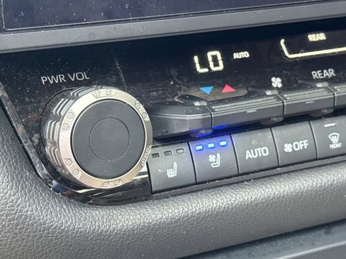 Used 2024 Toyota Sequoia TRD Pro AWD/4WD image 24