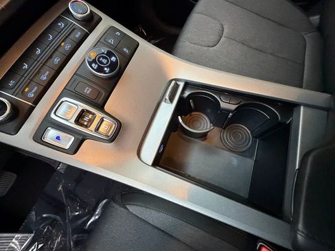 Certified 2022 Hyundai Palisade SE image 19