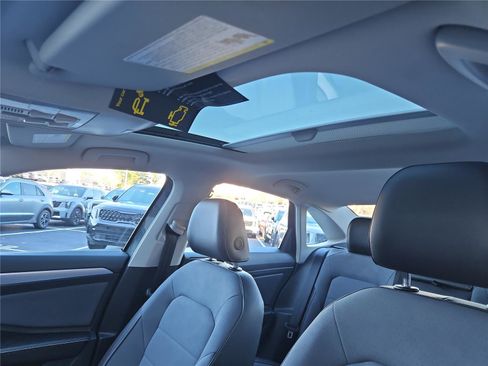 New 2026 Volkswagen Jetta SE image 22