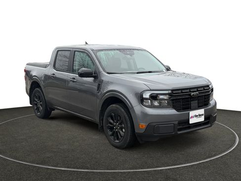 Used 2024 Ford Maverick Lariat w/ Black Appearance Package image 8