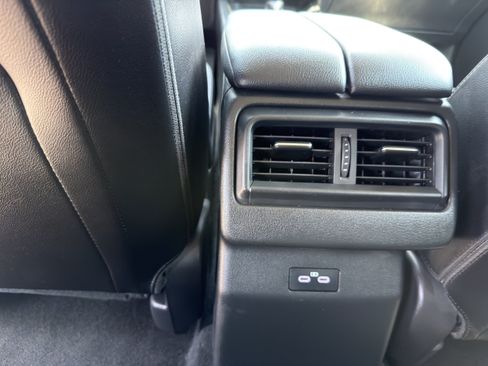 Used 2025 MAZDA CX-50 AWD 2.5 Hybrid w/ Premium Pkg image 22