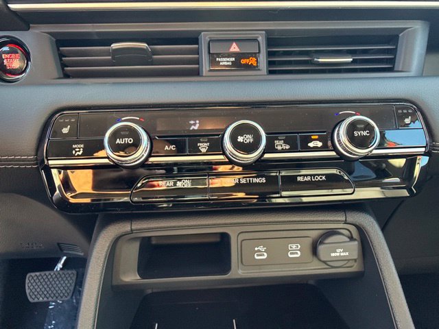 New 2026 Honda Pilot Touring image 19