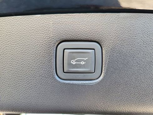 Used 2024 Chevrolet Blazer RS w/ Driver Confidence II Package FWD image 10