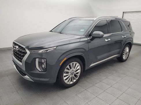 Used 2020 Hyundai Palisade Limited FWD image 2