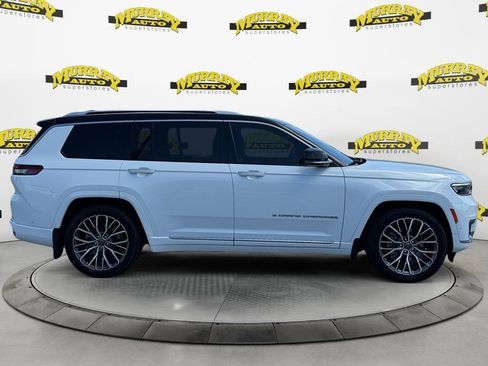 Used 2021 Jeep Grand Cherokee L Summit AWD/4WD image 6