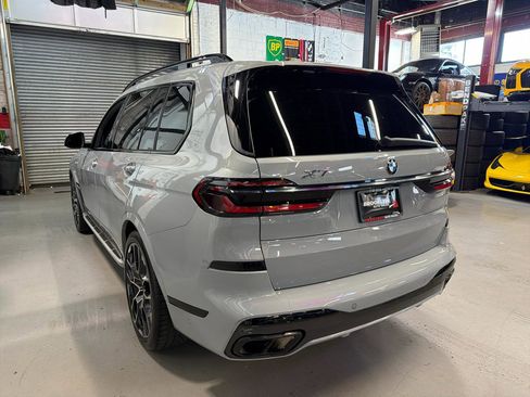 Used 2023 BMW X7 xDrive40i w/ Executive Package image 8