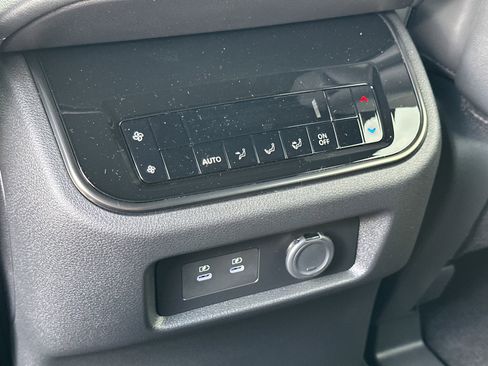 New 2025 Nissan Armada PRO-4X image 23