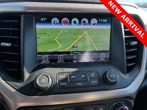 Used 2017 GMC Acadia Denali w/ Technology Package image 21