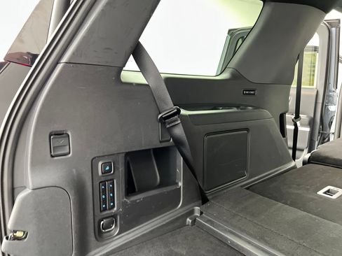 Used 2025 Ford Expedition Tremor AWD/4WD image 49