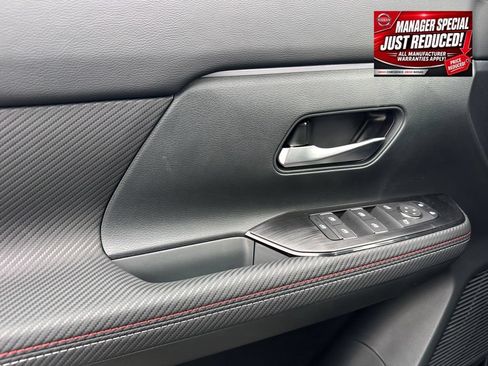 New 2025 Nissan Kicks SR AWD/4WD image 30