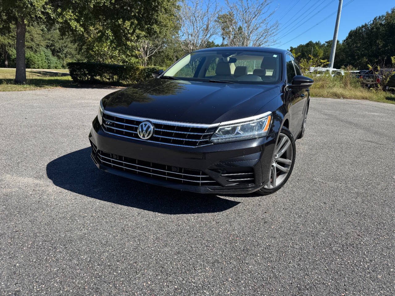 Used 2019 Volkswagen Passat 2.0T SE R-Line FWD image 28