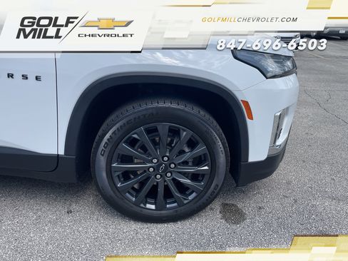 Certified 2023 Chevrolet Traverse RS FWD image 32