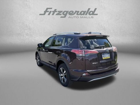Used 2018 Toyota RAV4 XLE w/ Plus Extra Value Package AWD/4WD image 5