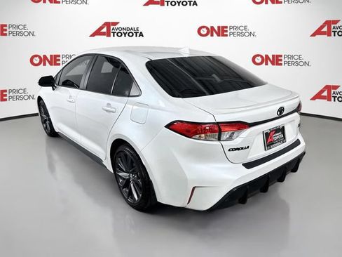 Certified 2026 Toyota Corolla SE w/ Carpet Mat Package (TMS) FWD image 6