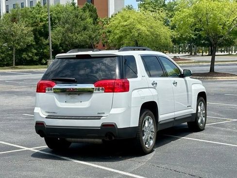 Used 2015 GMC Terrain SLE w/ Chrome Package AWD/4WD image 7