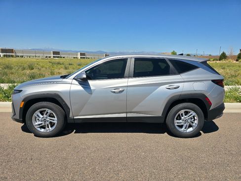 New 2026 Hyundai Tucson SE AWD/4WD image 2