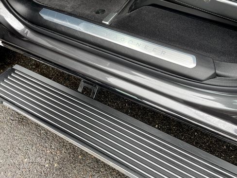 Used 2022 Jeep Grand Wagoneer Series I image 30