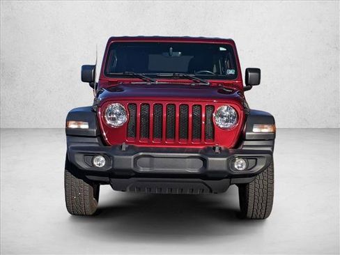 Used 2022 Jeep Wrangler Unlimited Sport image 2