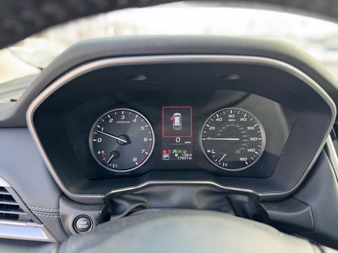 Used 2023 Subaru Outback Touring XT image 33