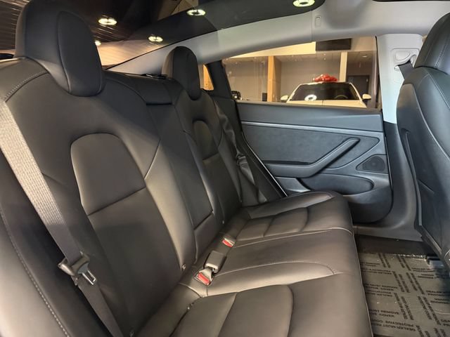 Used 2021 Tesla Model 3 Standard Range Plus RWD image 22