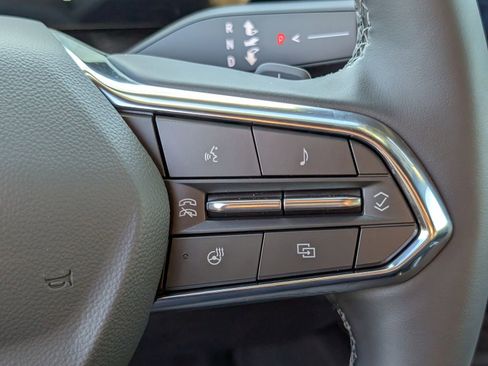 New 2026 Chevrolet Equinox LT w/ Midnight Edition image 18