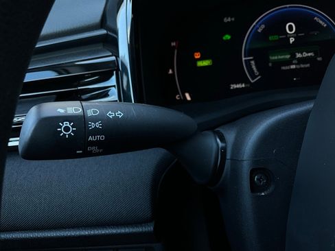 Used 2025 Toyota Camry LE image 34