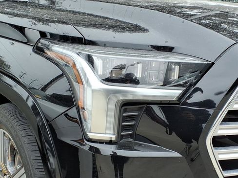 Used 2024 Toyota Sequoia Capstone image 4