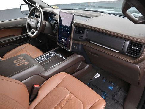 Used 2022 Ford Expedition Max King Ranch image 15