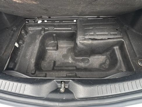 Used 2018 Mercedes-Benz C 300 Coupe image 16