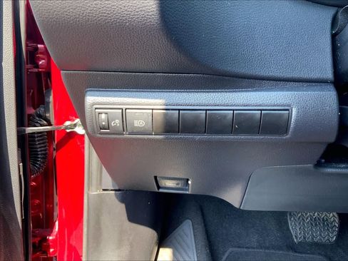 Used 2025 Toyota Corolla LE FWD image 36