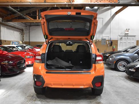 Used 2019 Subaru Crosstrek 2.0i Limited w/ Moonroof Package w/Navigation AWD/4WD image 44