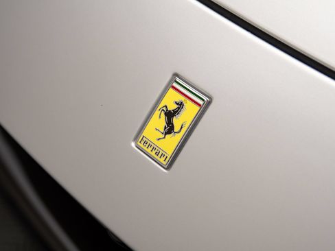 Used 2025 Ferrari Purosangue AWD/4WD image 48