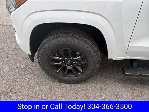New 2026 Chevrolet Colorado Z71 w/ Midnight Edition AWD/4WD image 12