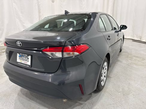 Used 2023 Toyota Corolla LE FWD image 5