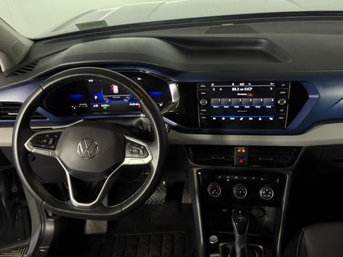 Used 2023 Volkswagen Taos SE FWD image 14
