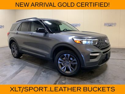 Certified 2023 Ford Explorer XLT w/ Equipment Group 202A