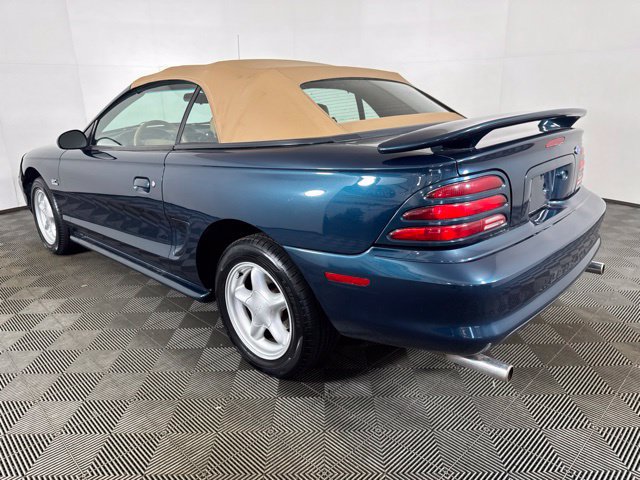 Used 1994 Ford Mustang GT RWD image 6