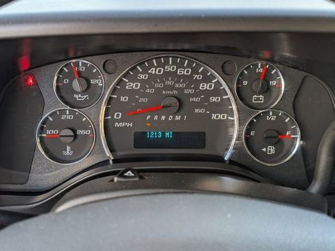 New 2024 Chevrolet Express 3500 w/ Power Convenience Package image 11