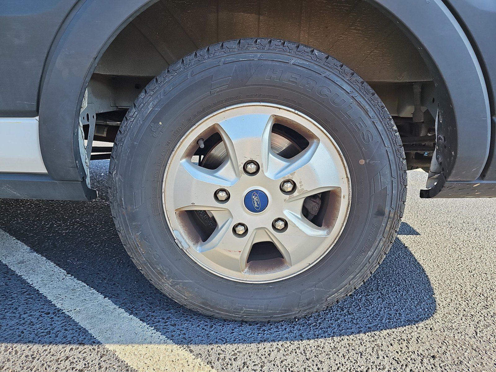 Used 2019 Ford Transit 350 XLT RWD image 9