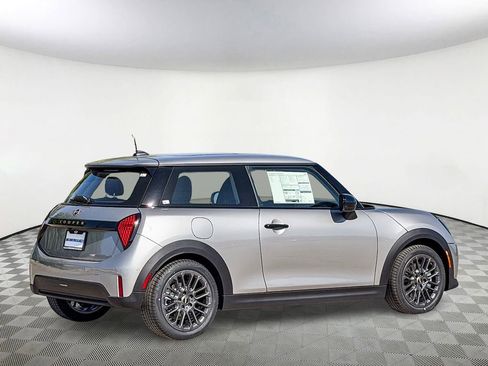 New 2026 MINI Cooper 2-Door Hardtop FWD image 5